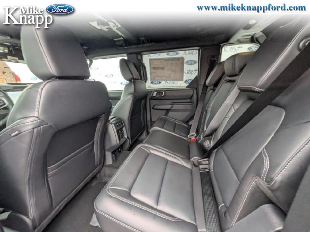 2026 Ford Bronco Outer Banks Photo