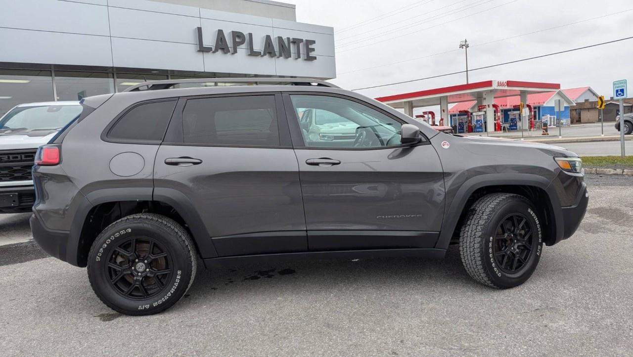 2020 Jeep Cherokee Trailhawk 4X4 Photo