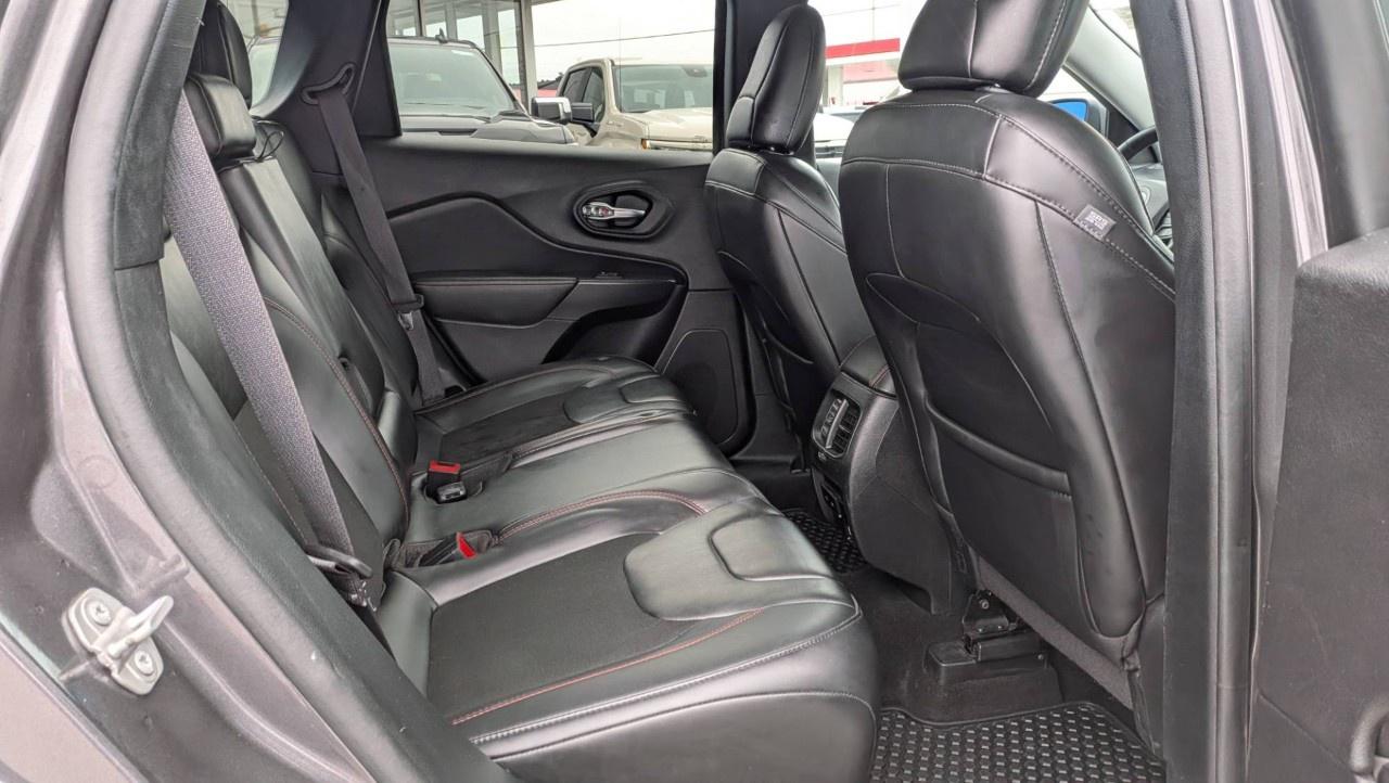 2020 Jeep Cherokee Trailhawk 4X4 Photo