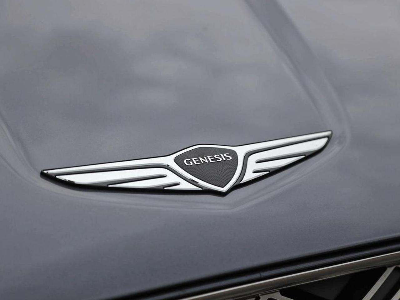 2026 Genesis GV70  Photo