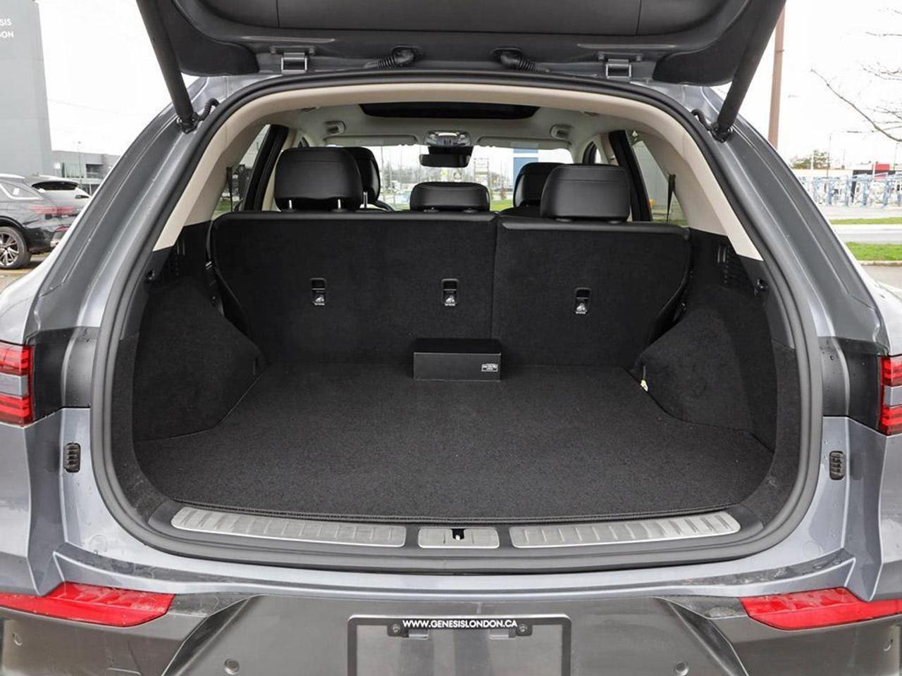2026 Genesis GV70  Photo