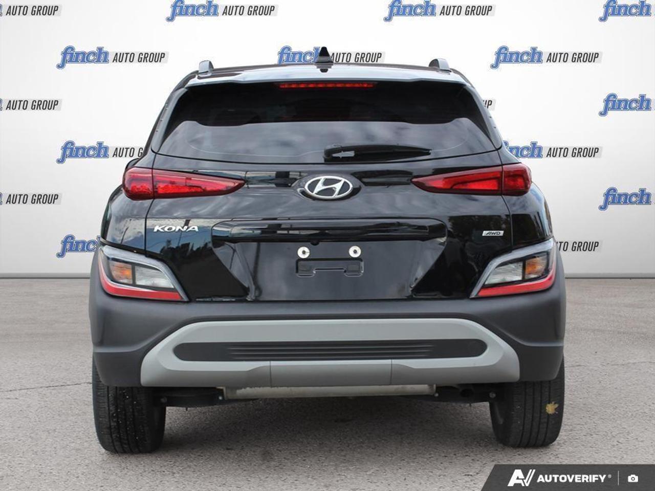 2022 Hyundai KONA 2.0L Preferred Sun & Leather Package 4dr All-Wheel Drive Photo