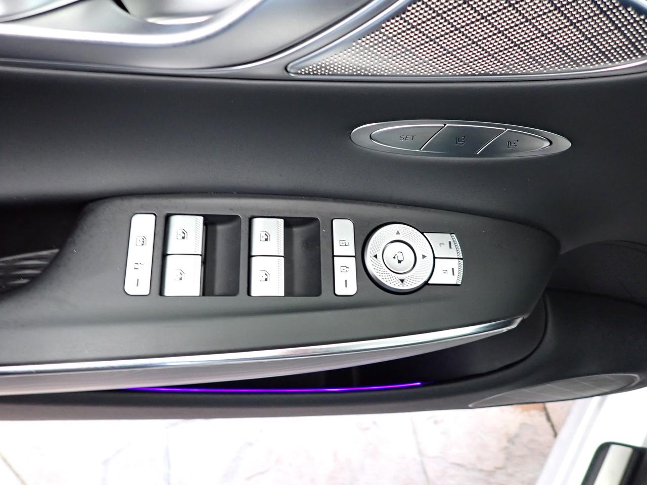 2025 Genesis GV70 2.5T Advanced Plus AWD LEATHER NAVI SUNROOF Photo