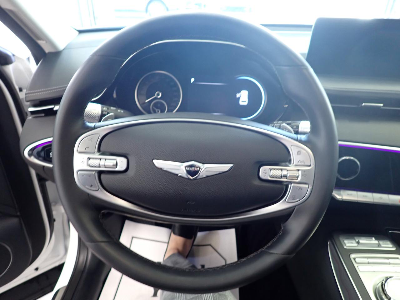 2025 Genesis GV70 2.5T Advanced Plus AWD LEATHER NAVI SUNROOF Photo