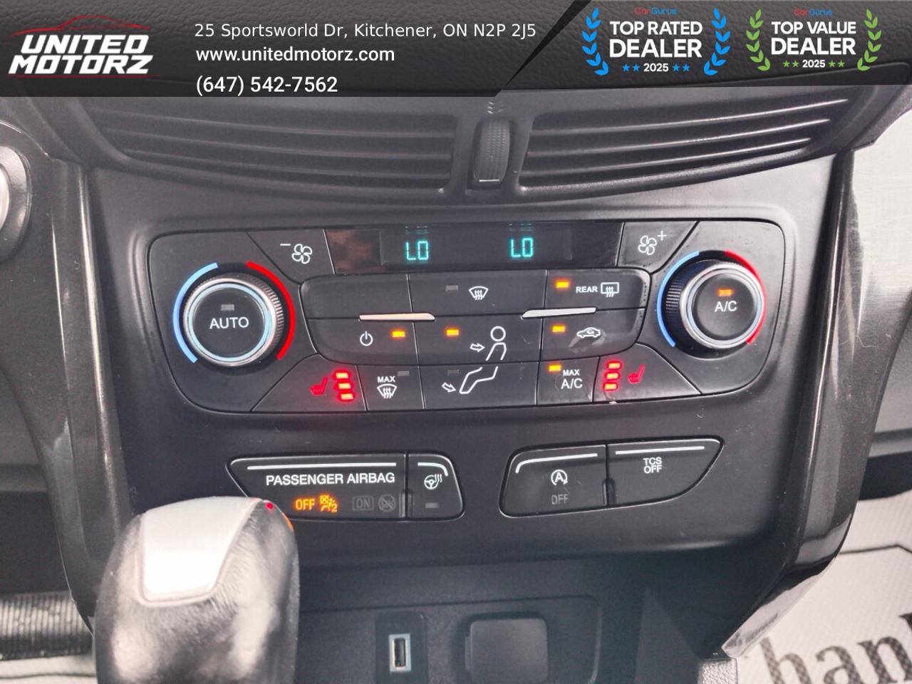 2017 Ford Escape Titanium~SAFETY CERTIFIED~NO ACCIDENTS~18 Service Photo