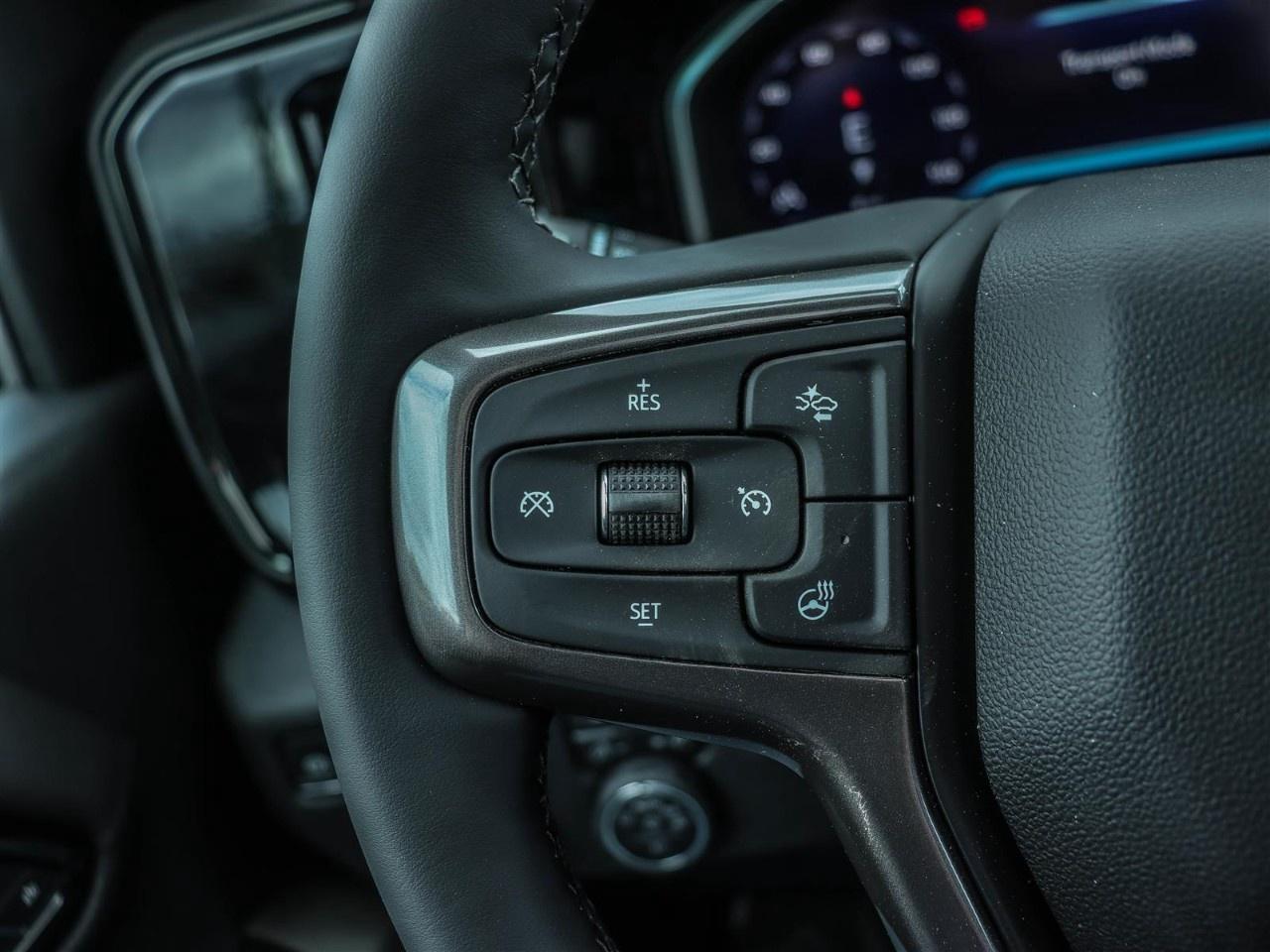 2026 Chevrolet SILVERADO 2500HD 4WD Crew Cab Standard Box ZR2 Photo