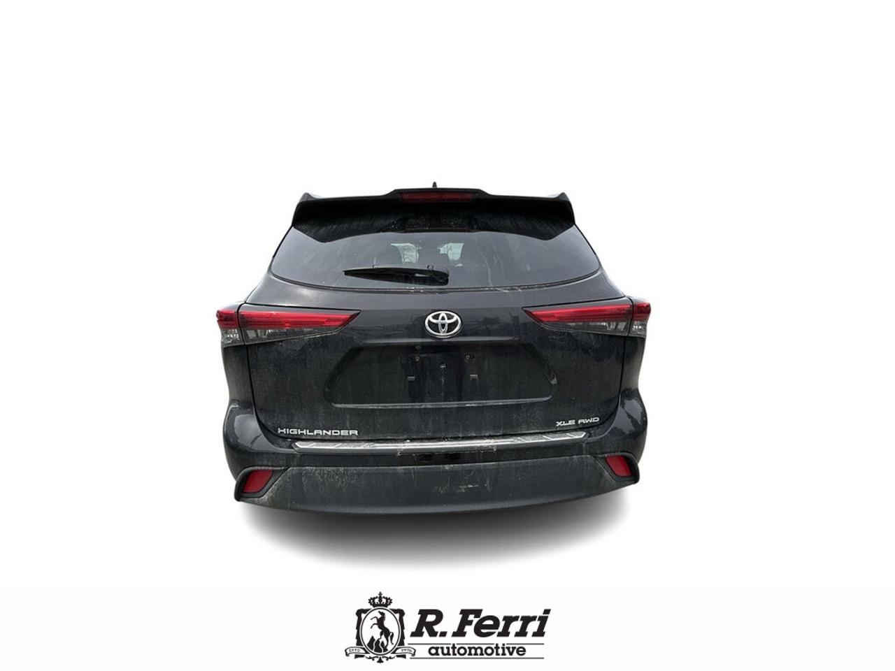 2021 Toyota Highlander XLE 4dr All-wheel Drive Photo