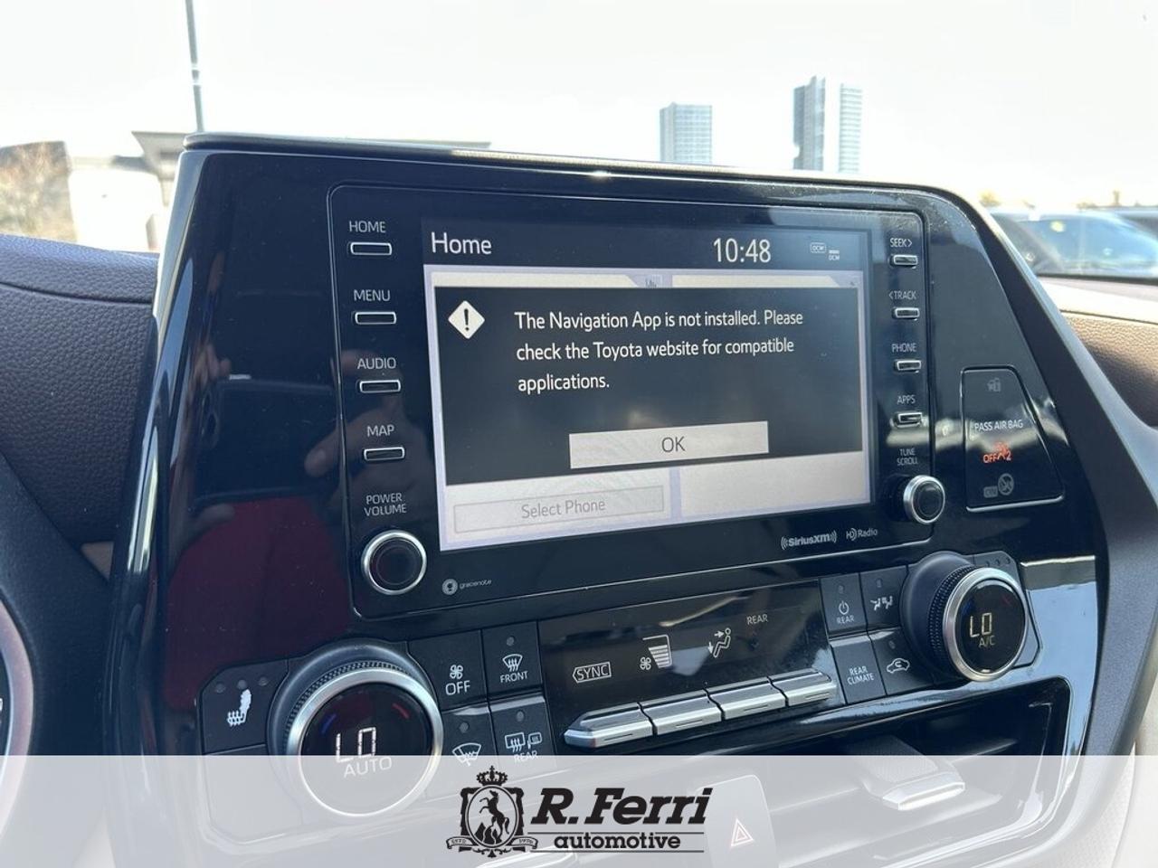 2021 Toyota Highlander XLE 4dr All-wheel Drive Photo