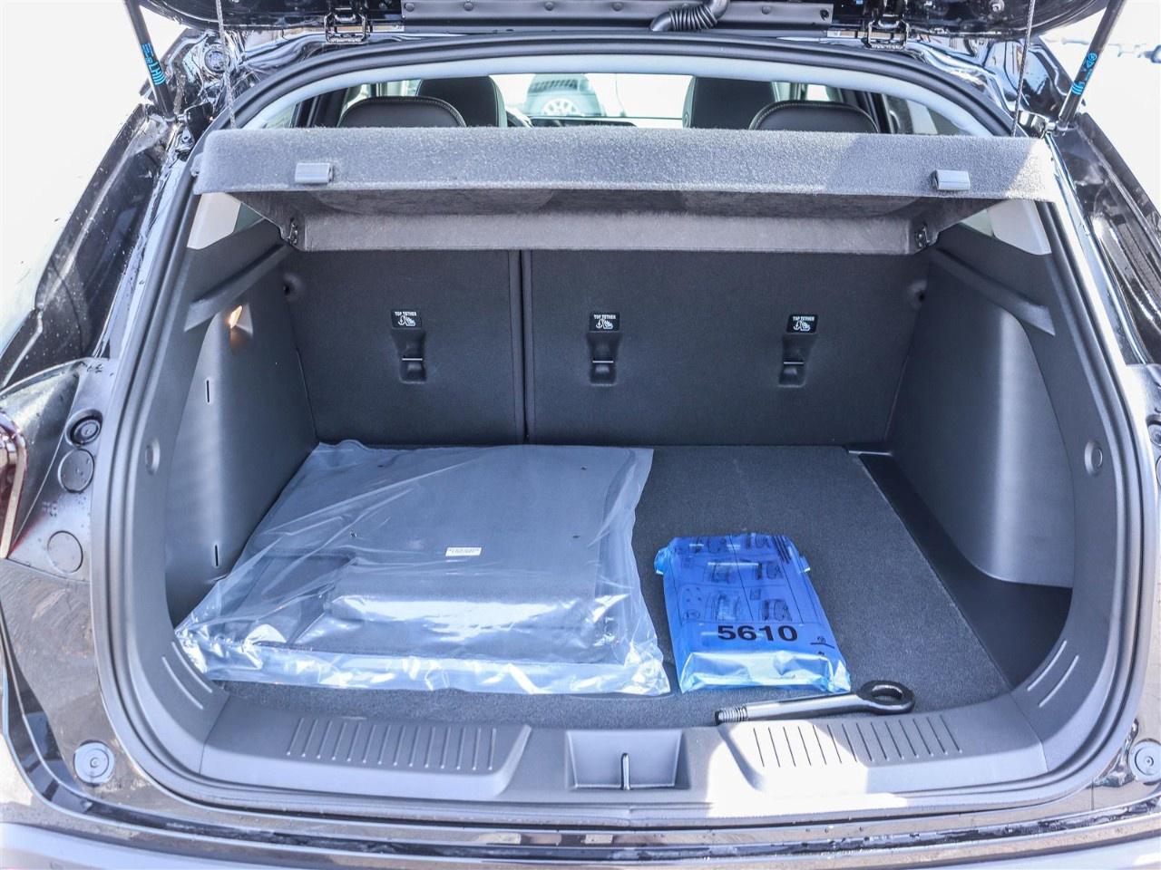 2026 Chevrolet Trax Fwd 4dr Lt Photo