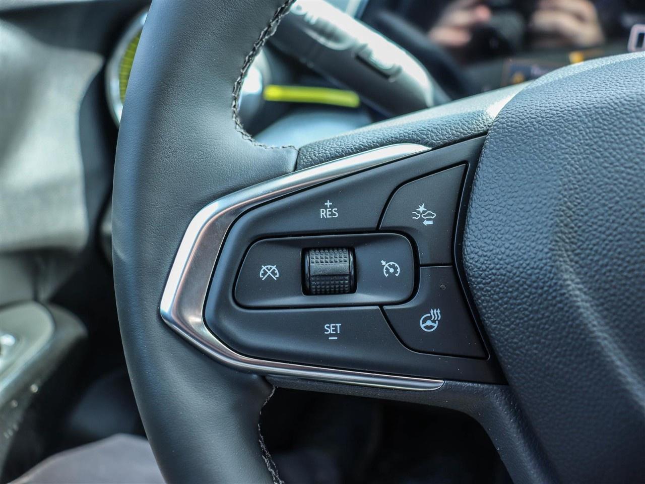 2026 Chevrolet Trax Fwd 4dr Lt Photo