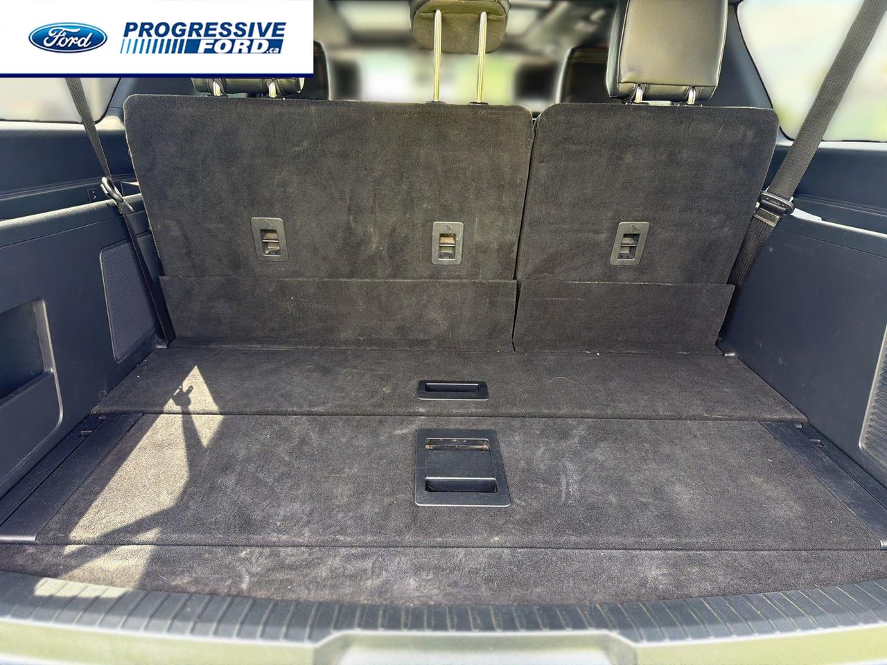 2024 Ford Expedition Max Platinum 4dr 4x4 Photo