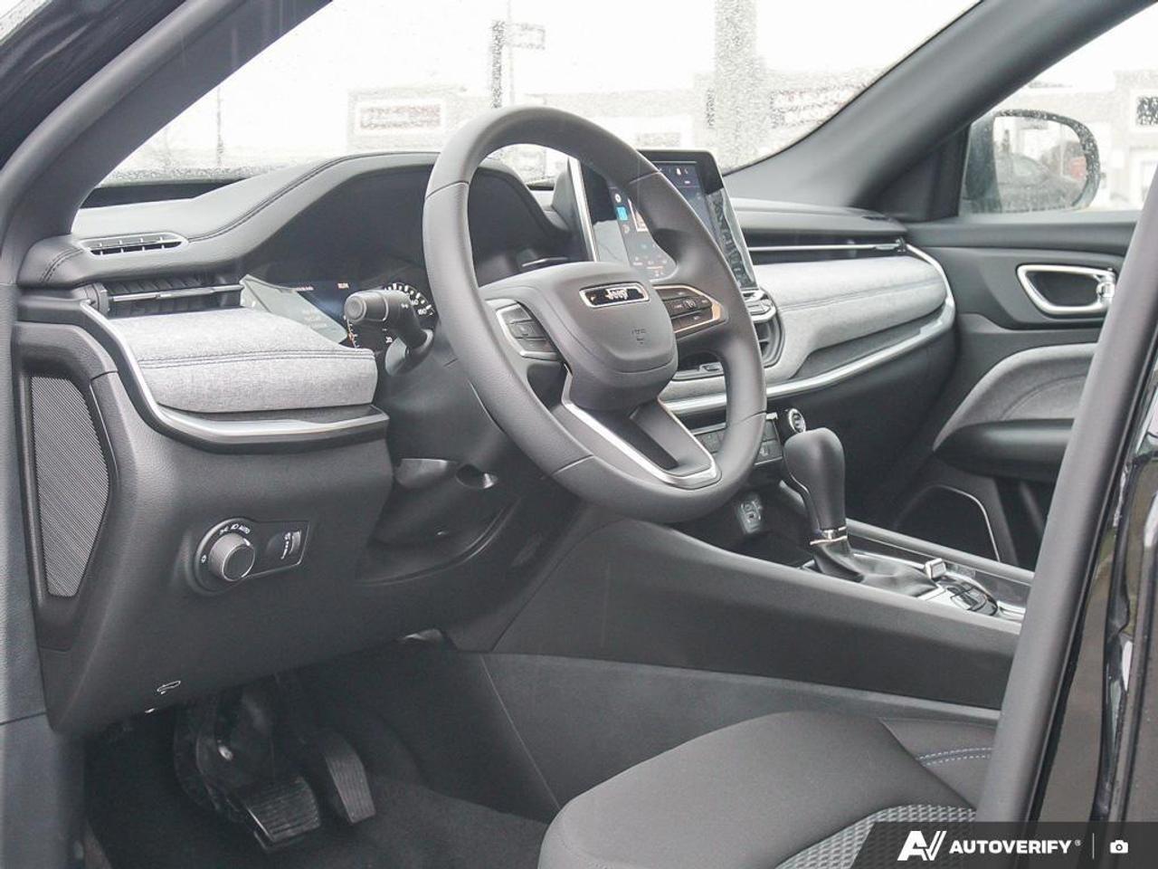 2026 Jeep Compass Sport 4dr 4x4 Photo