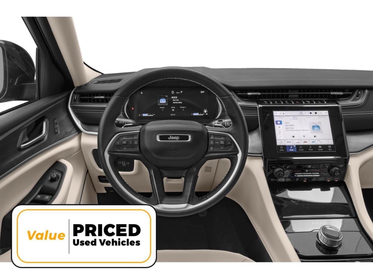 2023 Jeep Grand Cherokee Overland 4dr 4x4 Photo