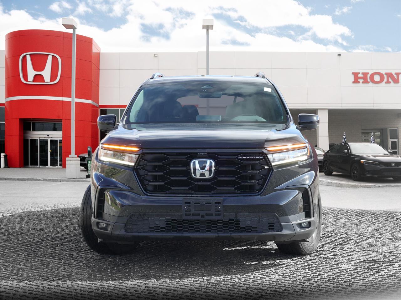 2025 Honda Pilot Black Edition 4dr All-Wheel Drive Photo