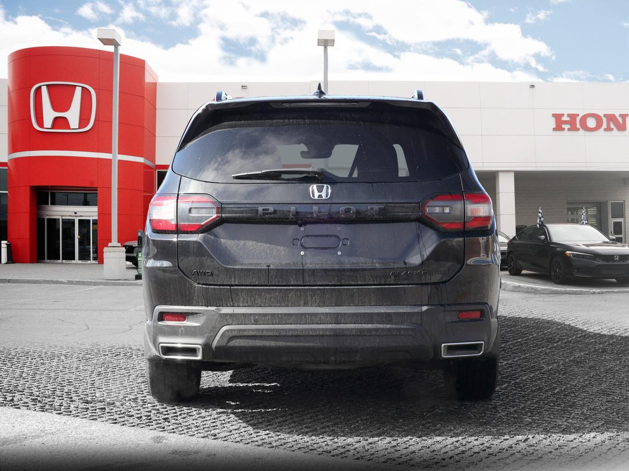 2025 Honda Pilot Black Edition 4dr All-Wheel Drive Photo