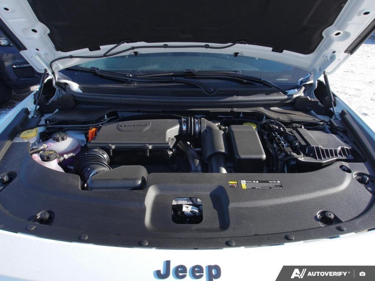 2026 Jeep Cherokee Laredo/Limited 4dr 4x4 Photo