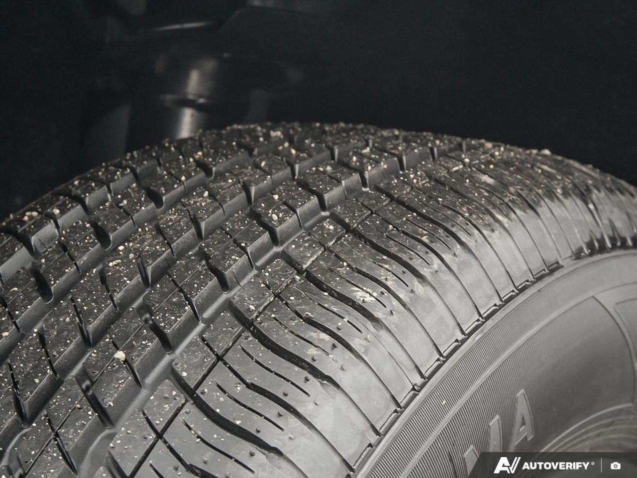2026 Chrysler Pacifica Select Front-Wheel Drive Passenger Van Photo