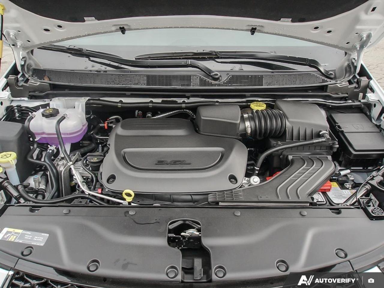 2026 Chrysler Pacifica Select Front-Wheel Drive Passenger Van Photo