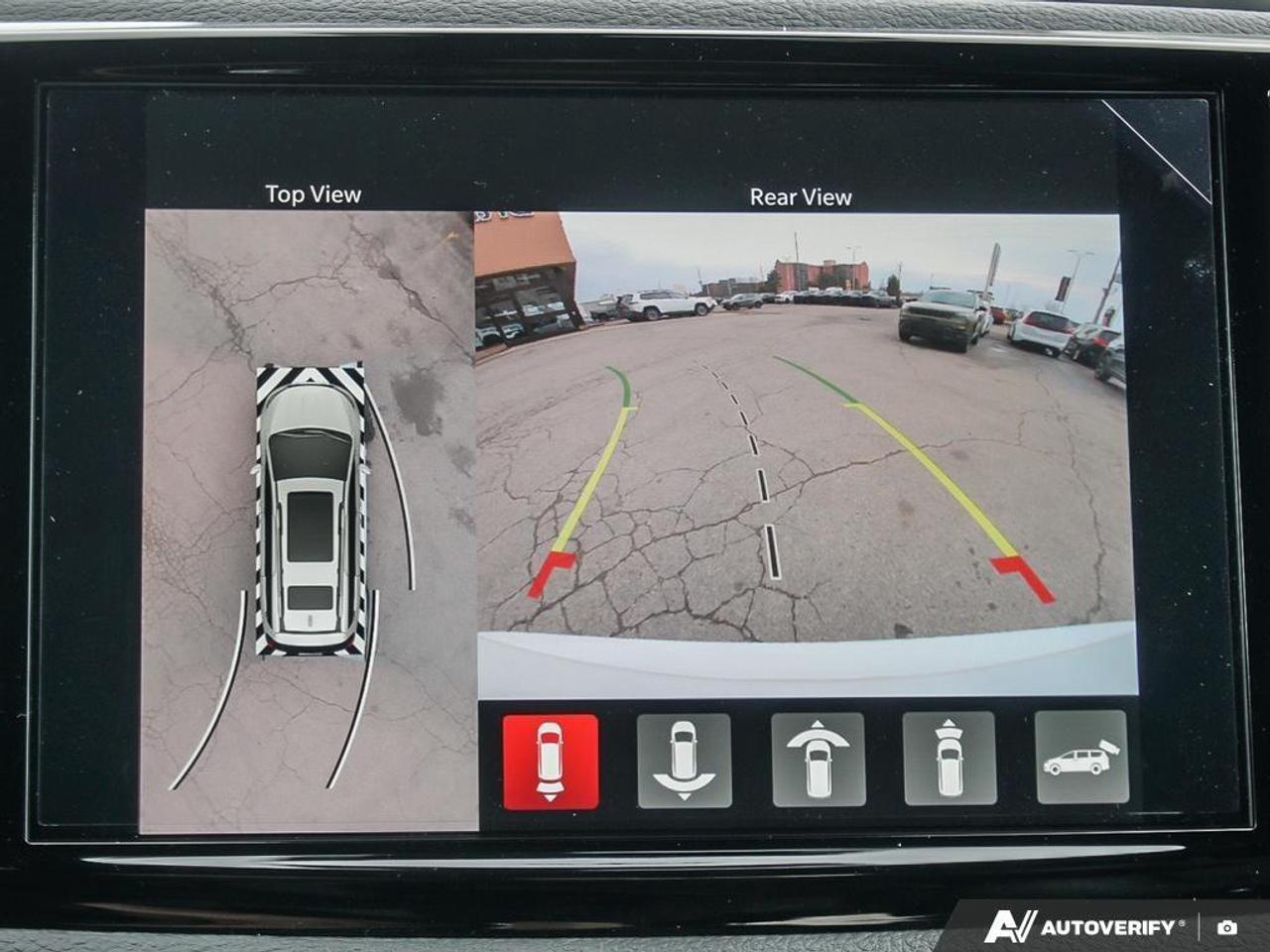 2026 Chrysler Pacifica Select Front-Wheel Drive Passenger Van Photo