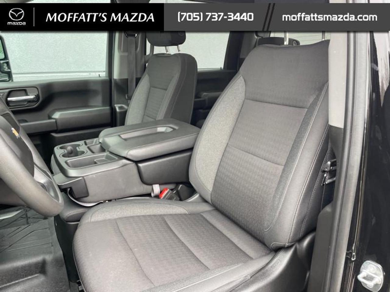 2024 Chevrolet SILVERADO 2500HD Custom Photo