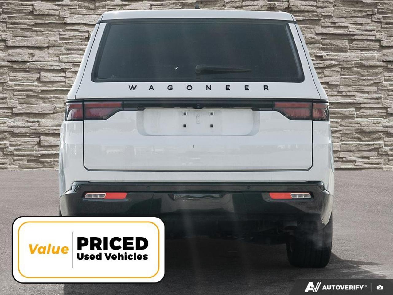 2024 Jeep Wagoneer Series II Carbide 4dr 4x4 Photo