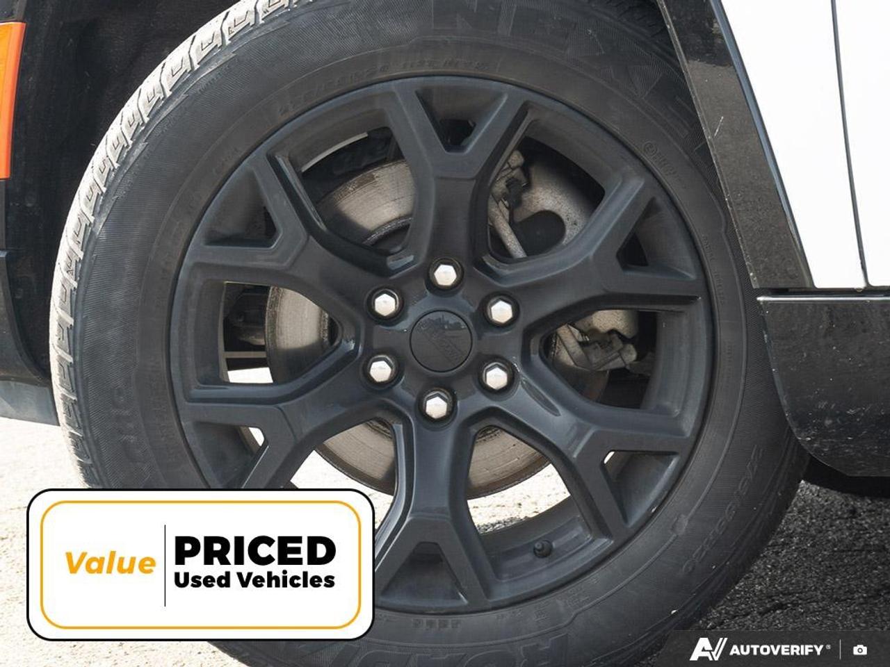 2024 Jeep Wagoneer Series II Carbide 4dr 4x4 Photo