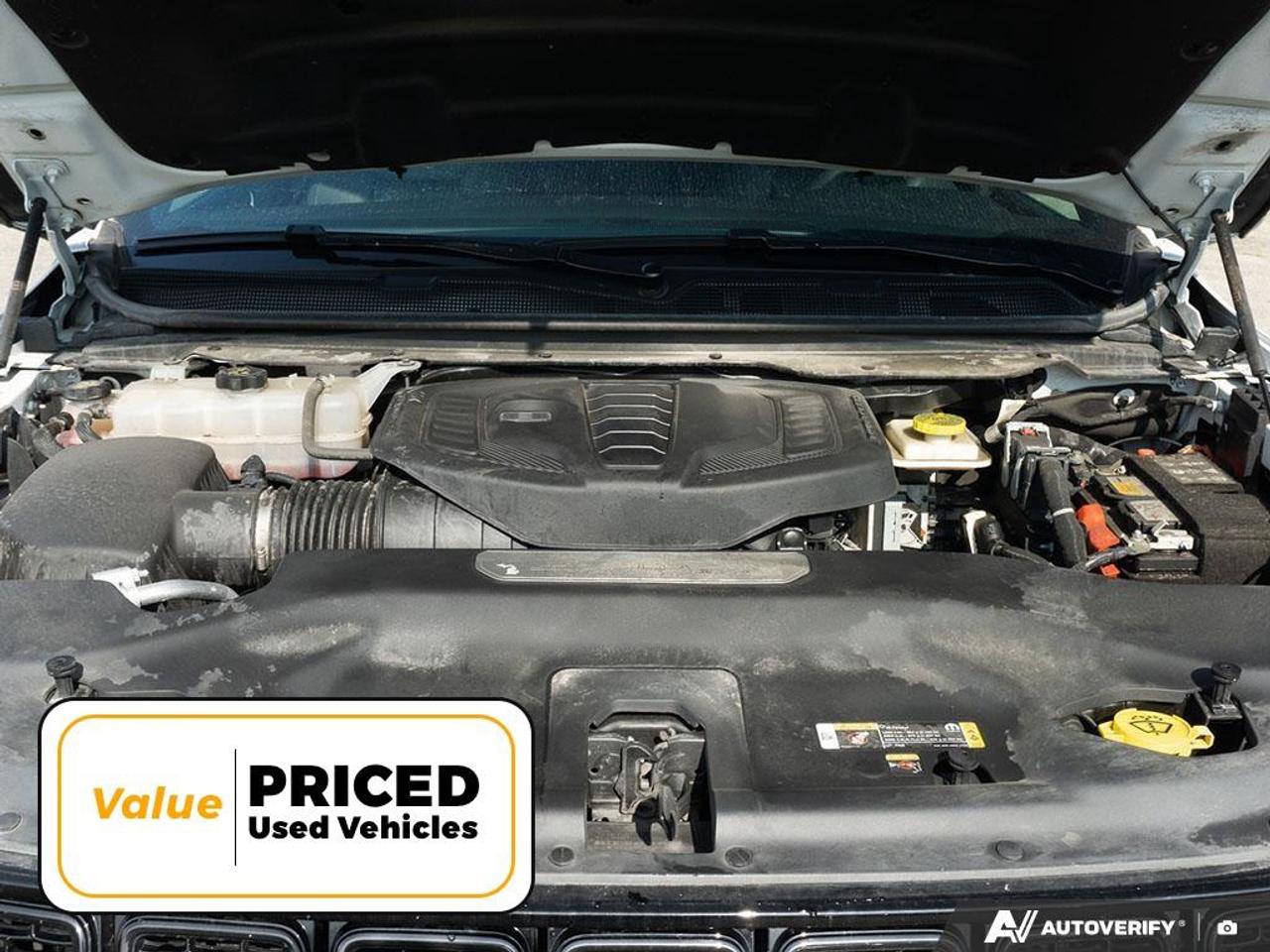 2024 Jeep Wagoneer Series II Carbide 4dr 4x4 Photo