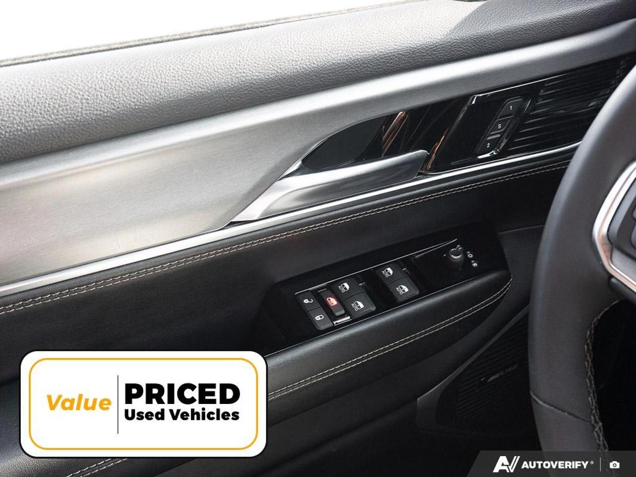 2024 Jeep Wagoneer Series II Carbide 4dr 4x4 Photo