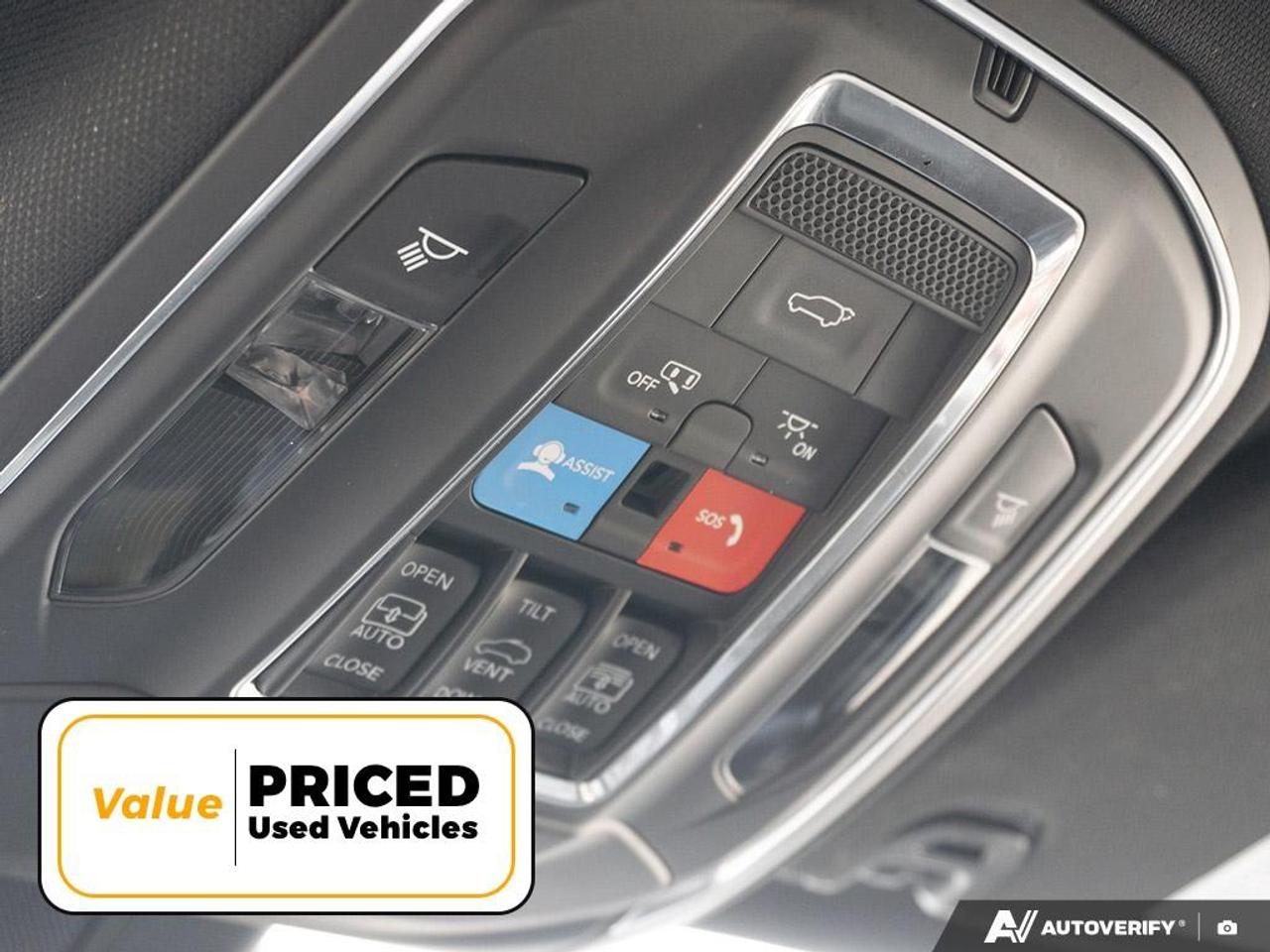 2024 Jeep Wagoneer Series II Carbide 4dr 4x4 Photo