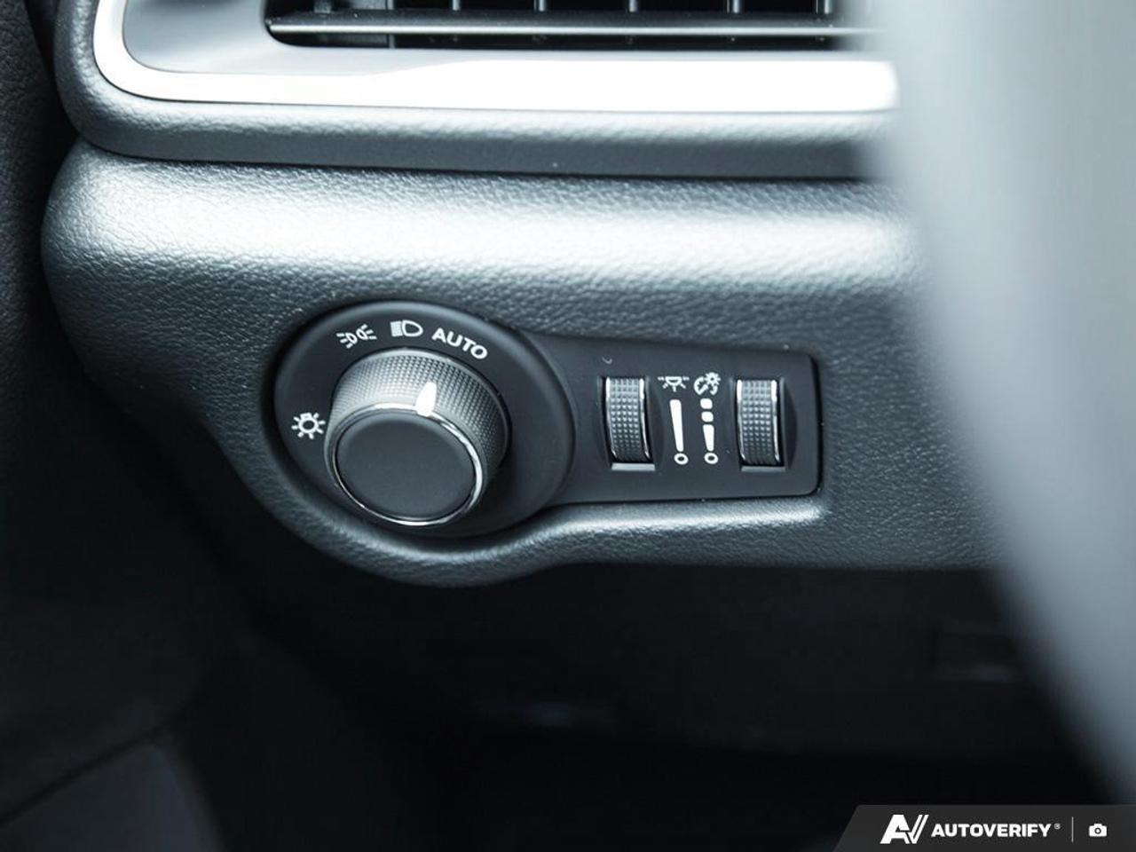2026 Chrysler Grand Caravan SXT Front-Wheel Drive Passenger Van Photo