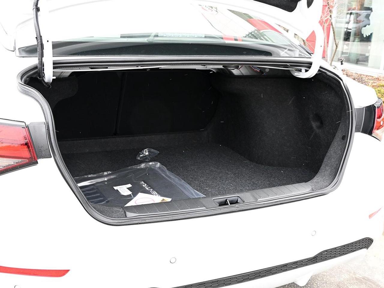 2025 Nissan Sentra SV 4DR SEDAN Photo