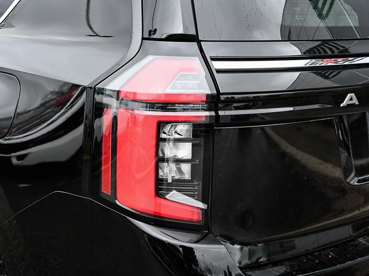 2026 Nissan Armada Platinum 4dr 4x4 Photo