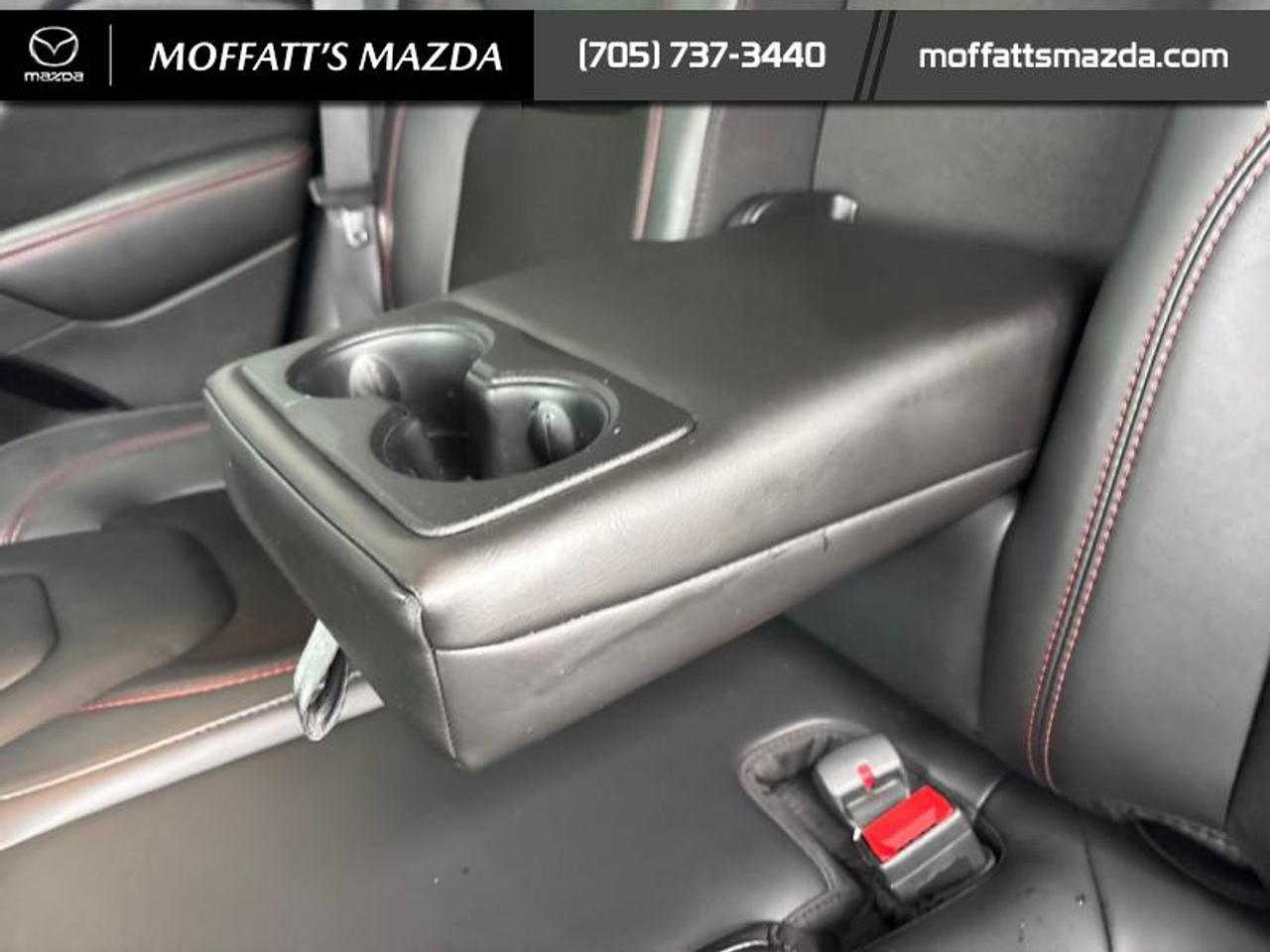 2020 Jeep Cherokee Trailhawk Photo