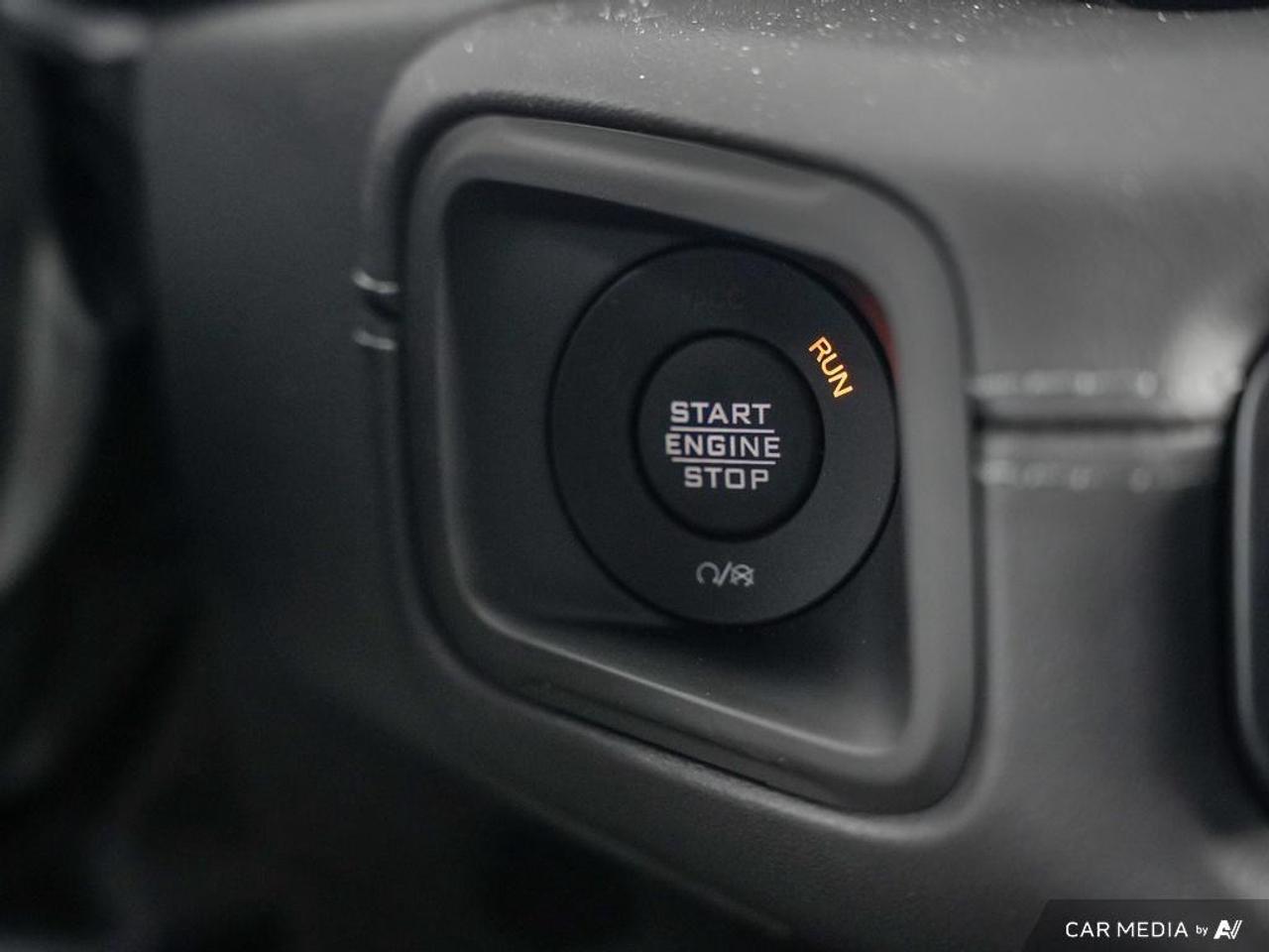 2025 Jeep Wrangler SAHARA 4DR 4X4 Photo