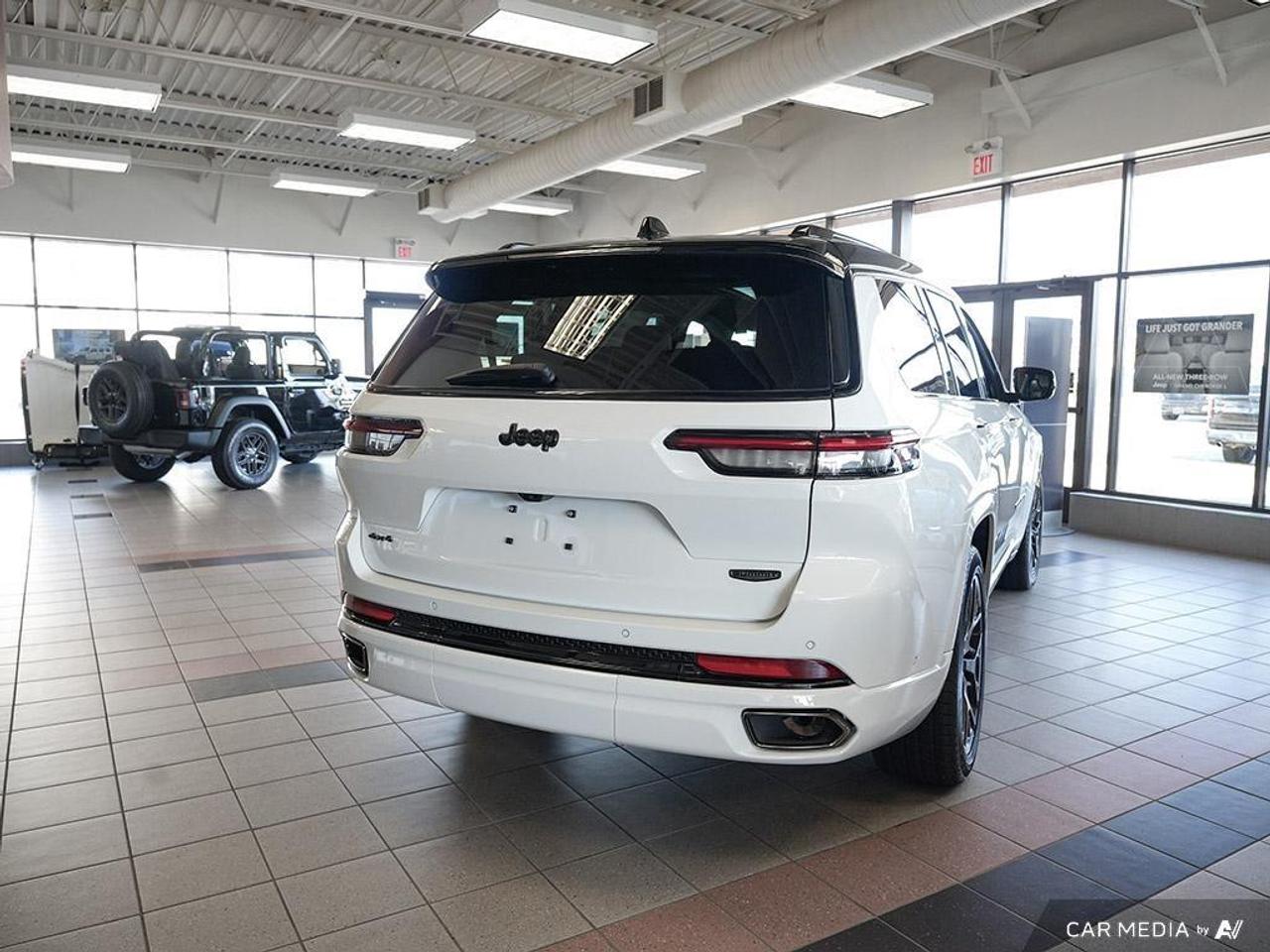 2025 Jeep Grand Cherokee L Summit 4dr 4x4 Photo3