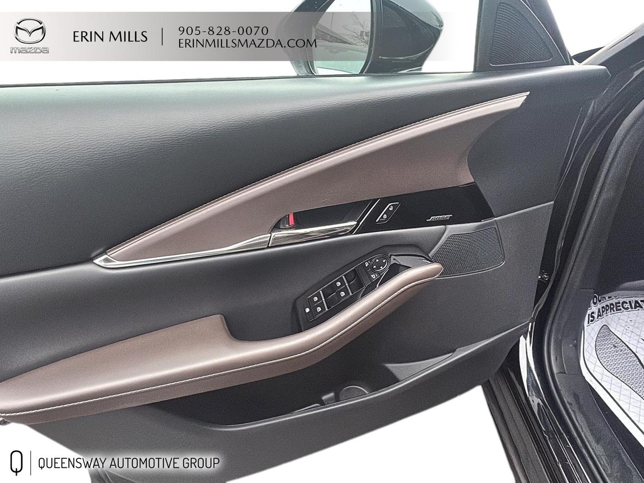2023 Mazda CX-30 GT Photo