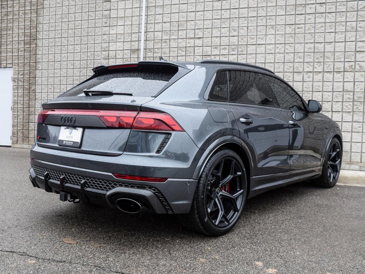 2025 Audi RS Q8 performance 4dr All-Wheel Drive quattro Sport Utility Photo3