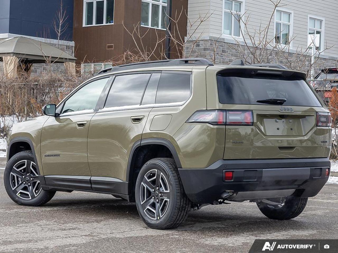 2026 Jeep Cherokee Laredo/Limited 4dr 4x4 Photo