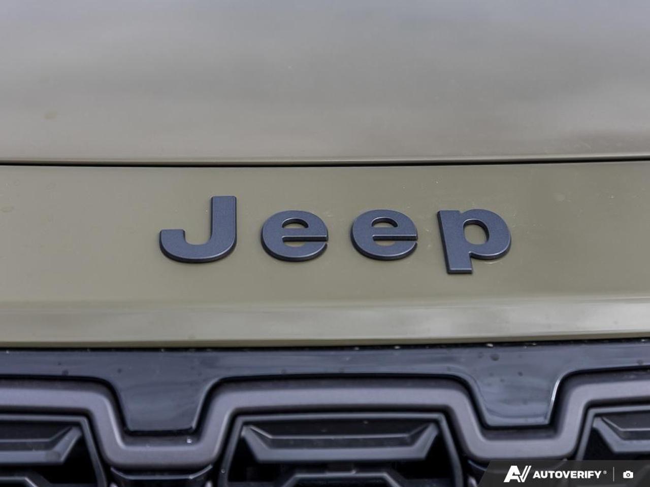 2026 Jeep Cherokee Laredo/Limited 4dr 4x4 Photo