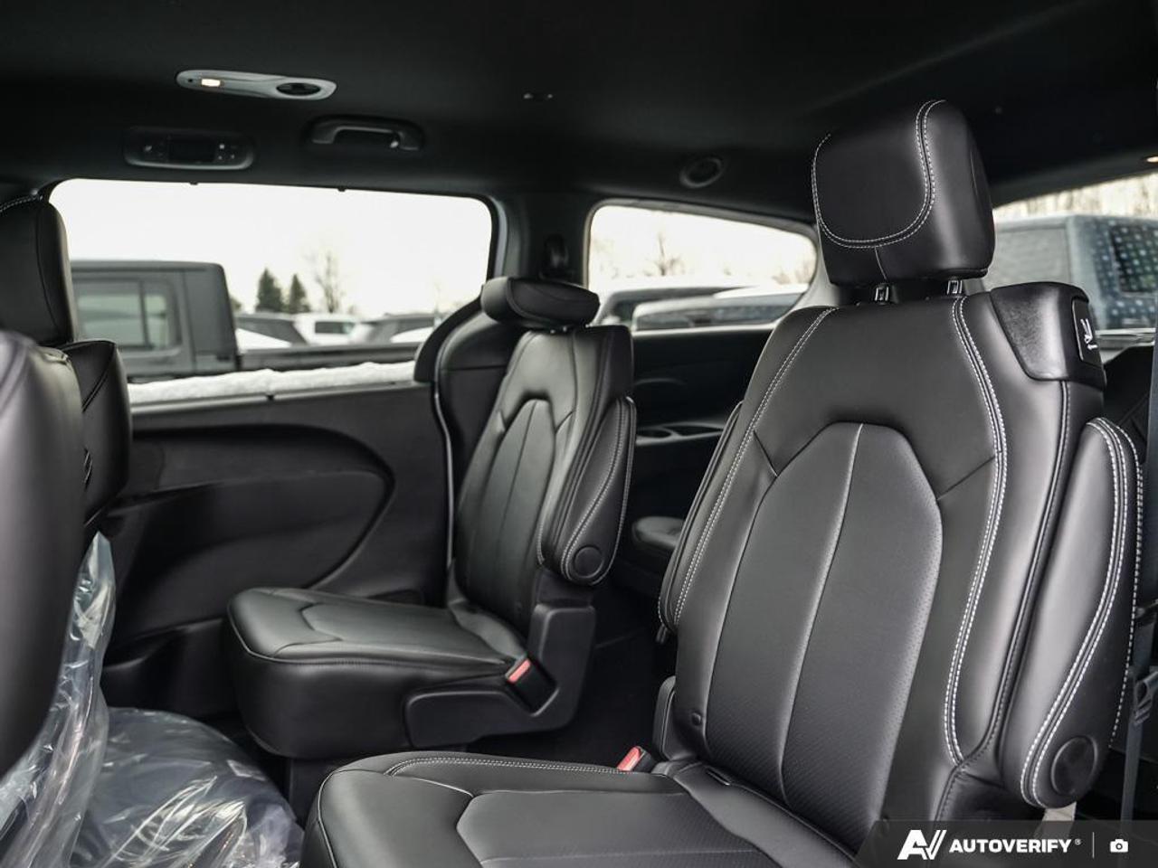 2026 Chrysler Grand Caravan SXT Front-Wheel Drive Passenger Van Photo