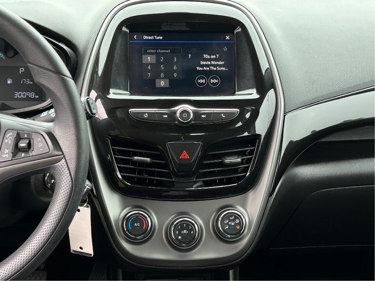 2022 Chevrolet Spark 1LT 30K KMS CALL PICTON 613-476-2188 Photo