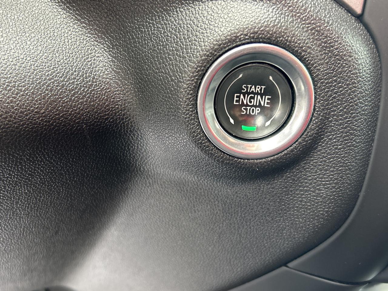 2023 Chevrolet Silverado 1500 TRAILBOSS/BACK UP CAM/4X4 CALL PICTON 613-476-2188 Photo