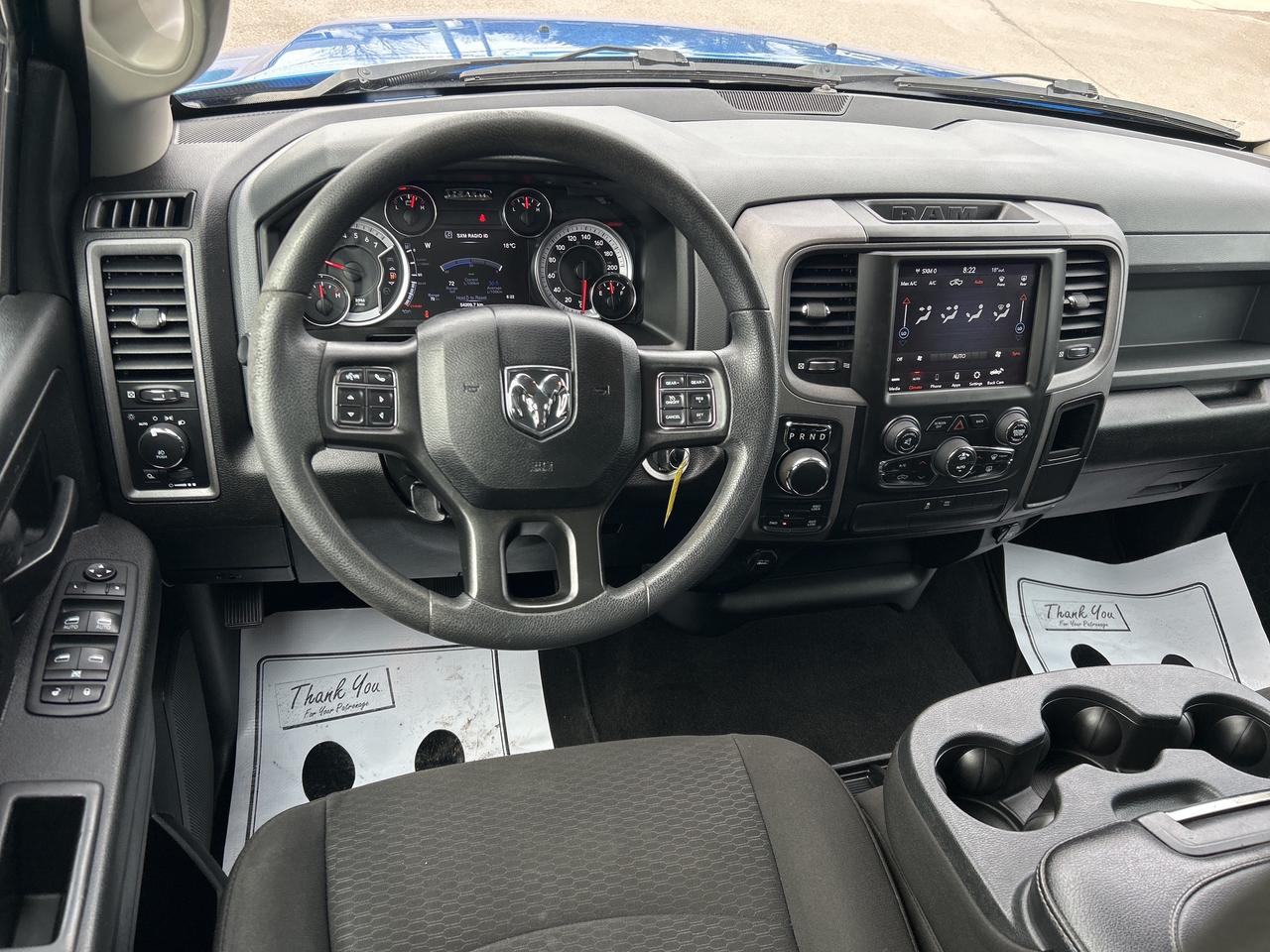 2020 RAM 1500 Classic EXPRESS/BACK UP CAM/4X4 CALL PICTON 613-476-2188 Photo