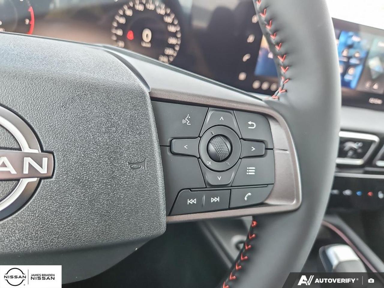 2026 Nissan Sentra SR SEDAN Photo