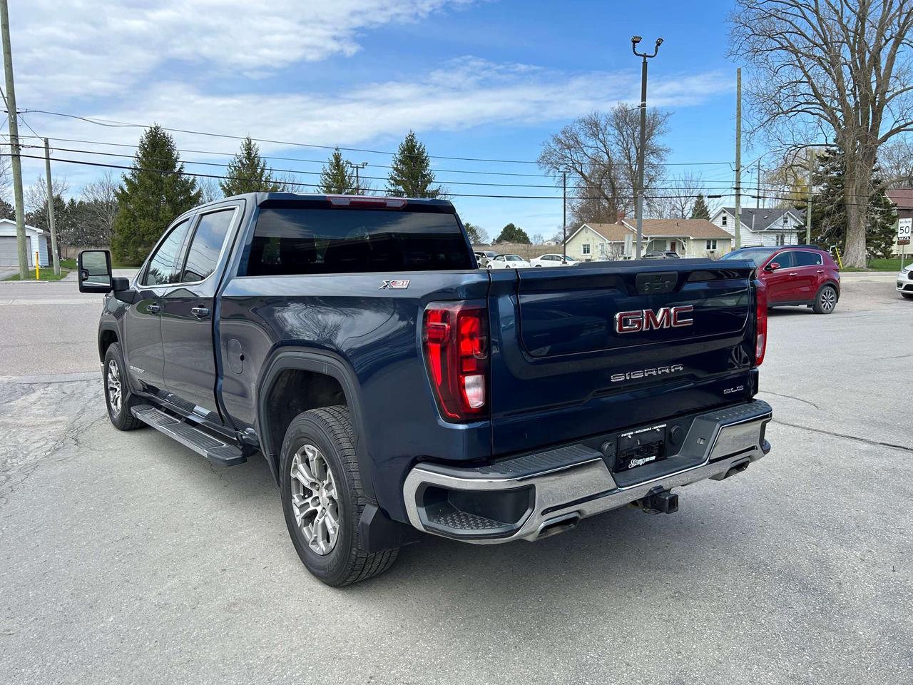 2022 GMC Sierra 1500 Limited SLE/BACKUP CAM/MULTIPRO TAILGATE/ CALL BELLEVILL Photo2