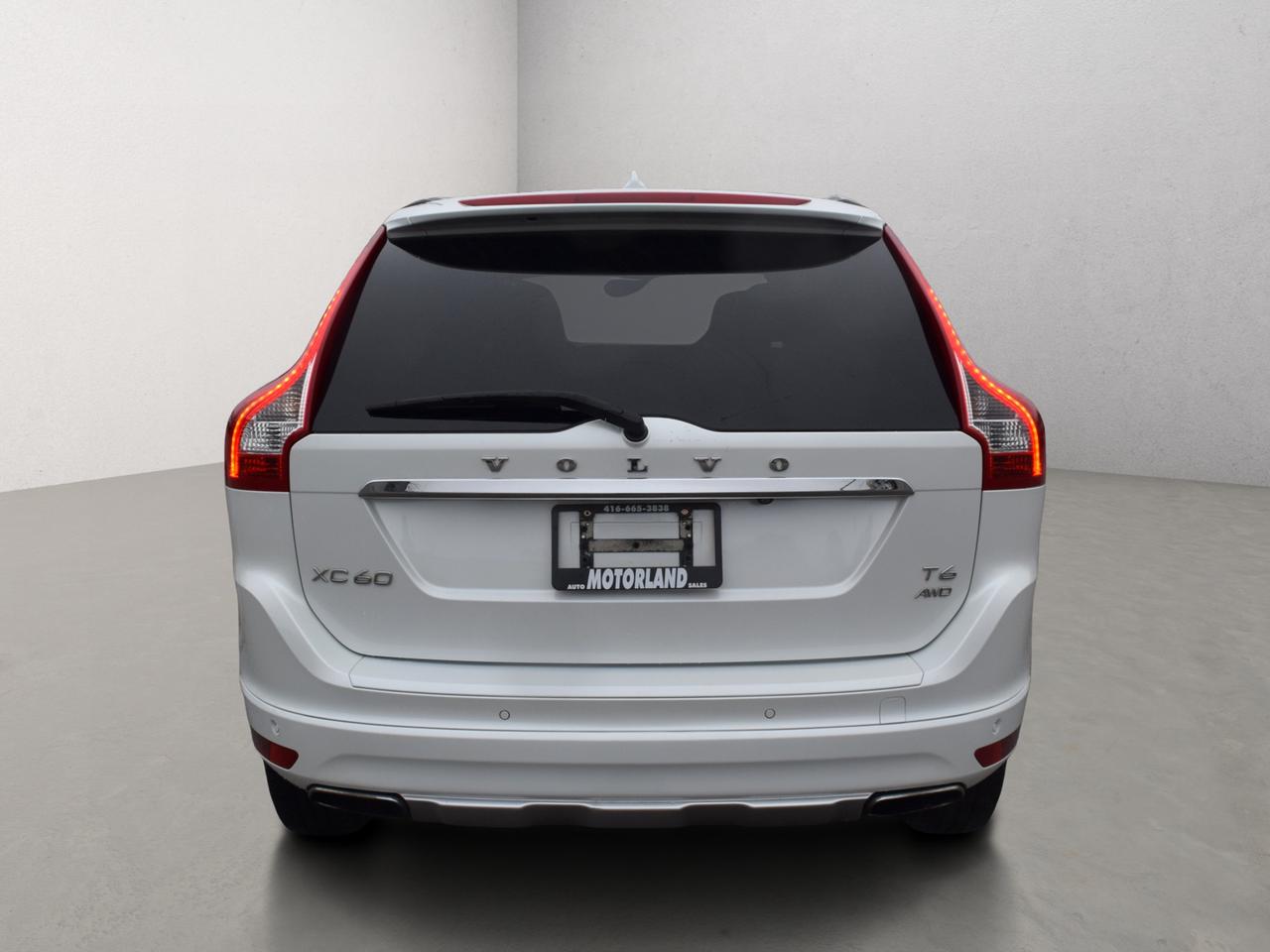 2015 Volvo XC60 T6 Premier Plus Photo