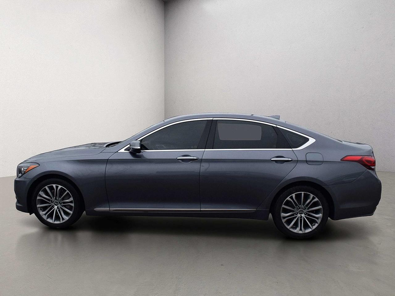 2015 Hyundai Genesis Premium AWD Navigation Photo