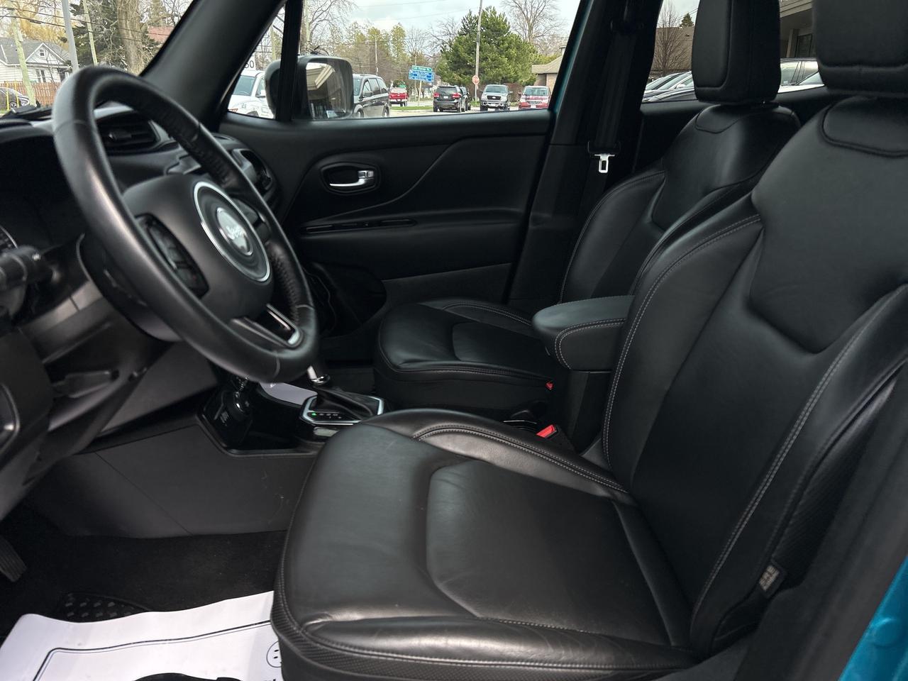 2022 Jeep Renegade ALTITUDE/4X4/LEATHER/BACK UP CAM CALL PICTON Photo