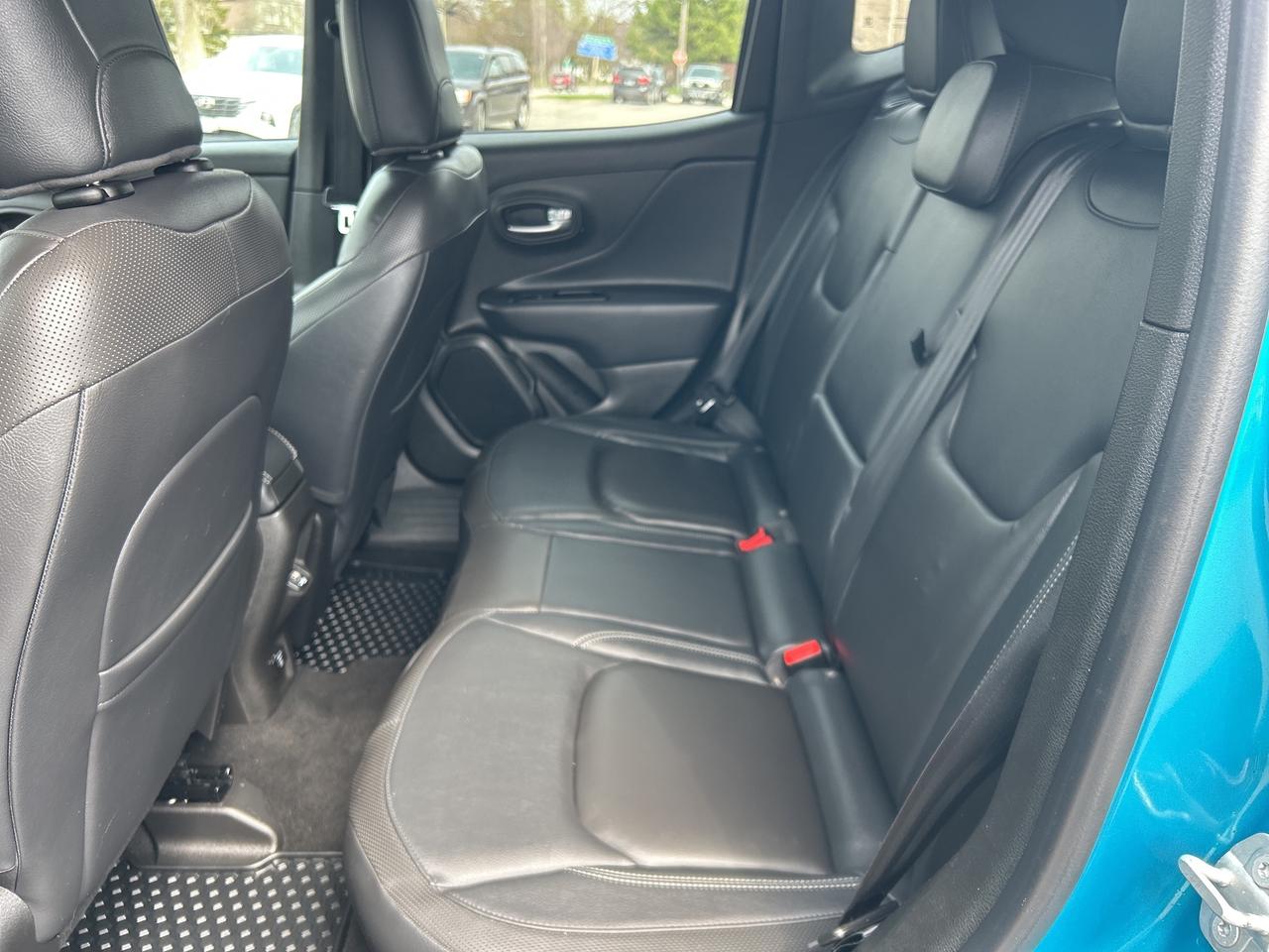 2022 Jeep Renegade ALTITUDE/4X4/LEATHER/BACK UP CAM CALL PICTON Photo