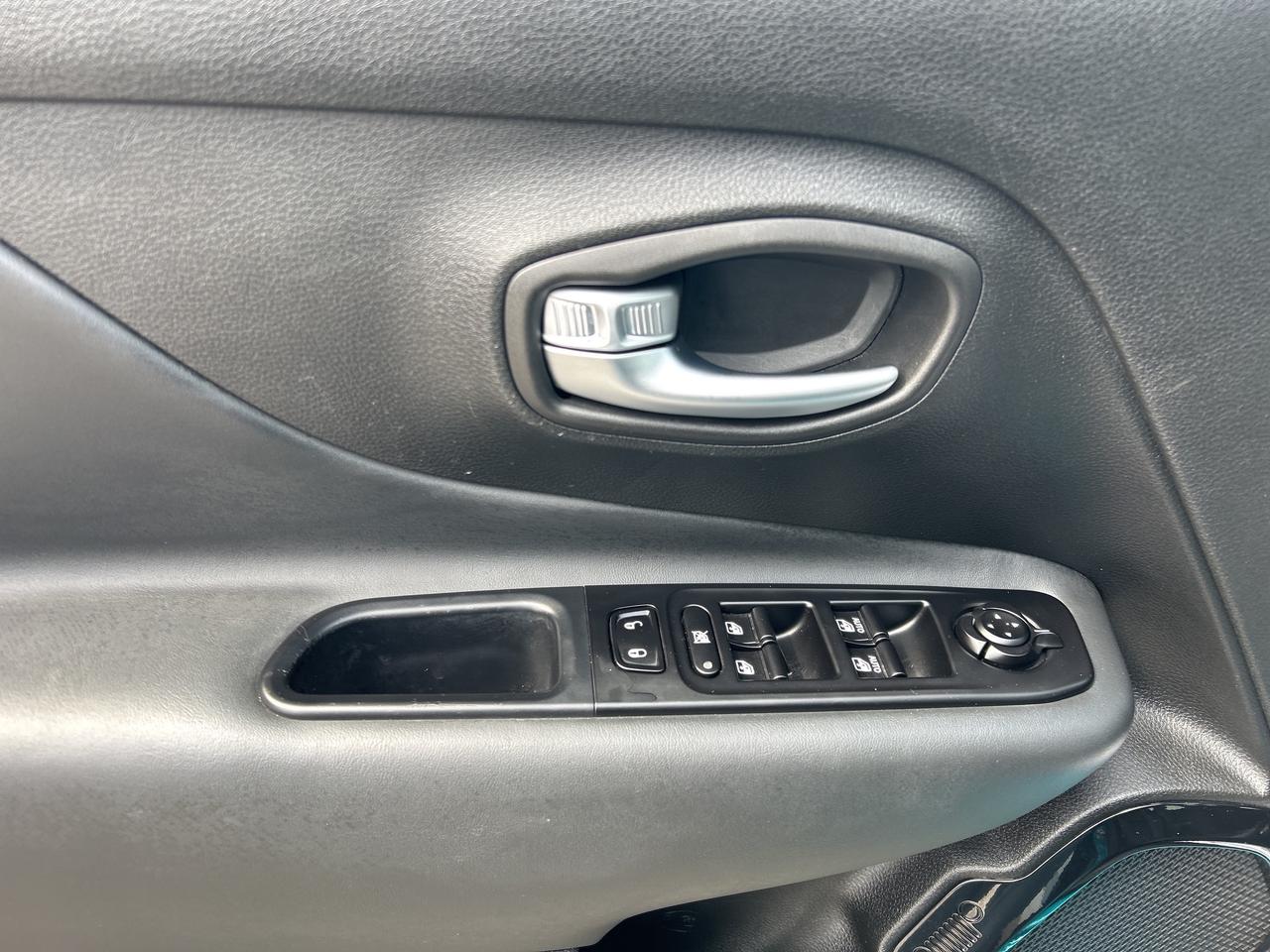 2022 Jeep Renegade ALTITUDE/4X4/LEATHER/BACK UP CAM CALL PICTON Photo